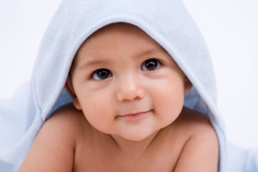 5 Hal yang Menarik Perhatian Bayi