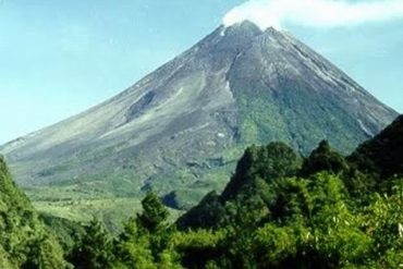 Keindahan Gunung Merapi