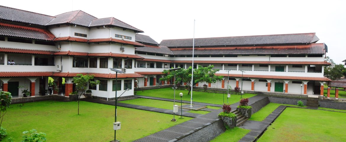 Sarana Olahraga Islamic School Bogor SMA Dwiwarna