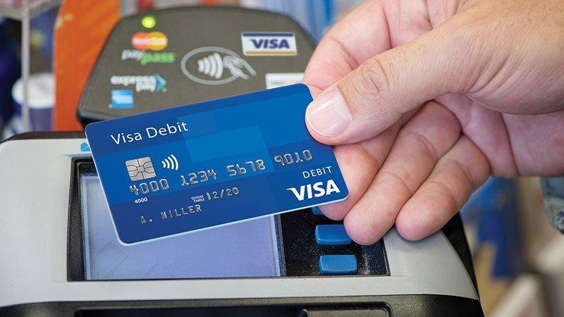 3 Alasan Kenapa Anda Harus Memiliki Kartu Kredit Visa