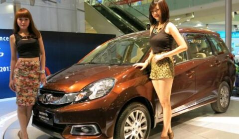 Honda Mobilio 2015 Amazing style