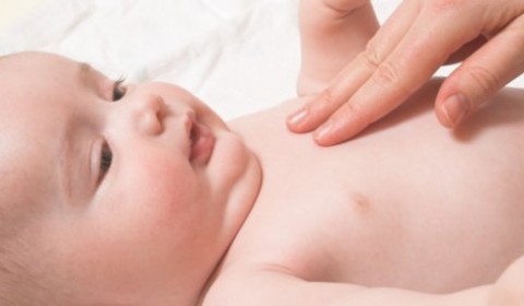 cara merawat kulit bayi