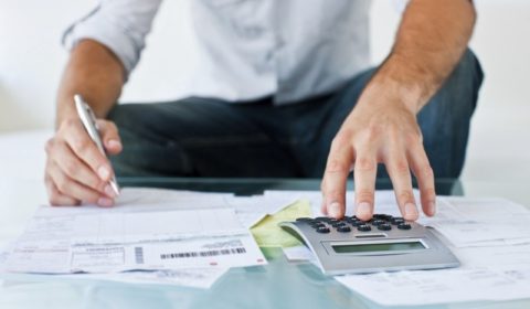 Cara Mudah Menghitung Tarif Premi di Rumah