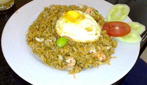 Resep Nasi Goreng Pete Ala Bluband