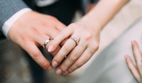 cincin kawin simpel