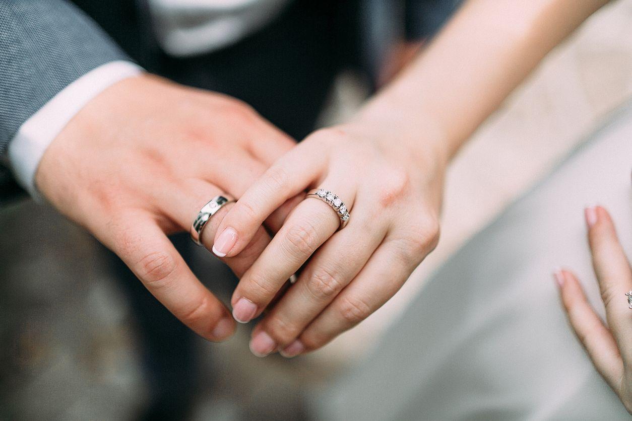 cincin kawin simpel