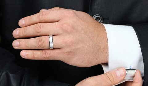 cincin berlian pria