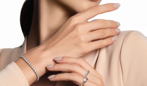 Tennis bracelet